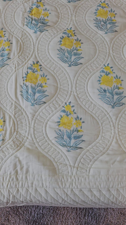 LuxuryTouch Quilted Bedspread in floral designs